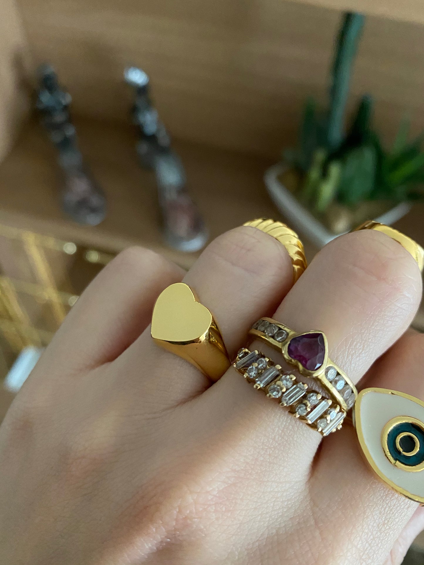 “ CLÉMENTINE “ - Heart Ring 🤎🤍💛