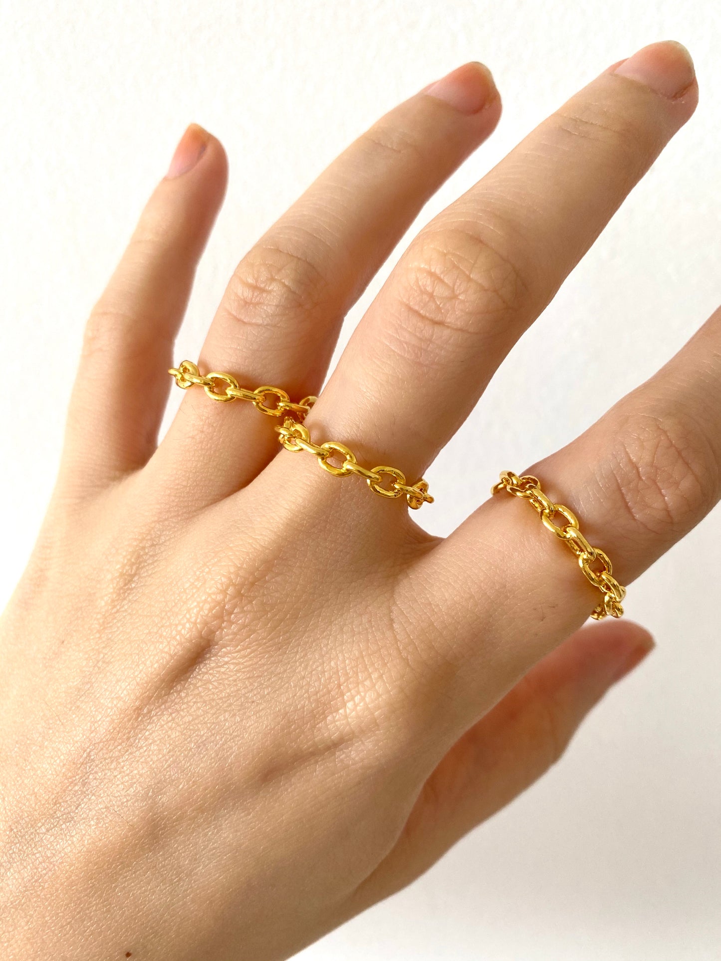 Tiny chain ring - gold 24k