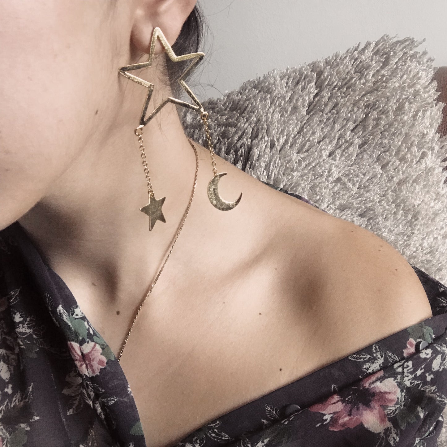 STARS ✨ AND MOON 🌙  - Gold statement