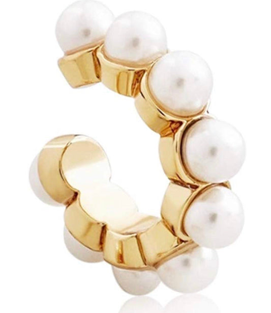 The Multi Pearl Earcuff - no perforation -